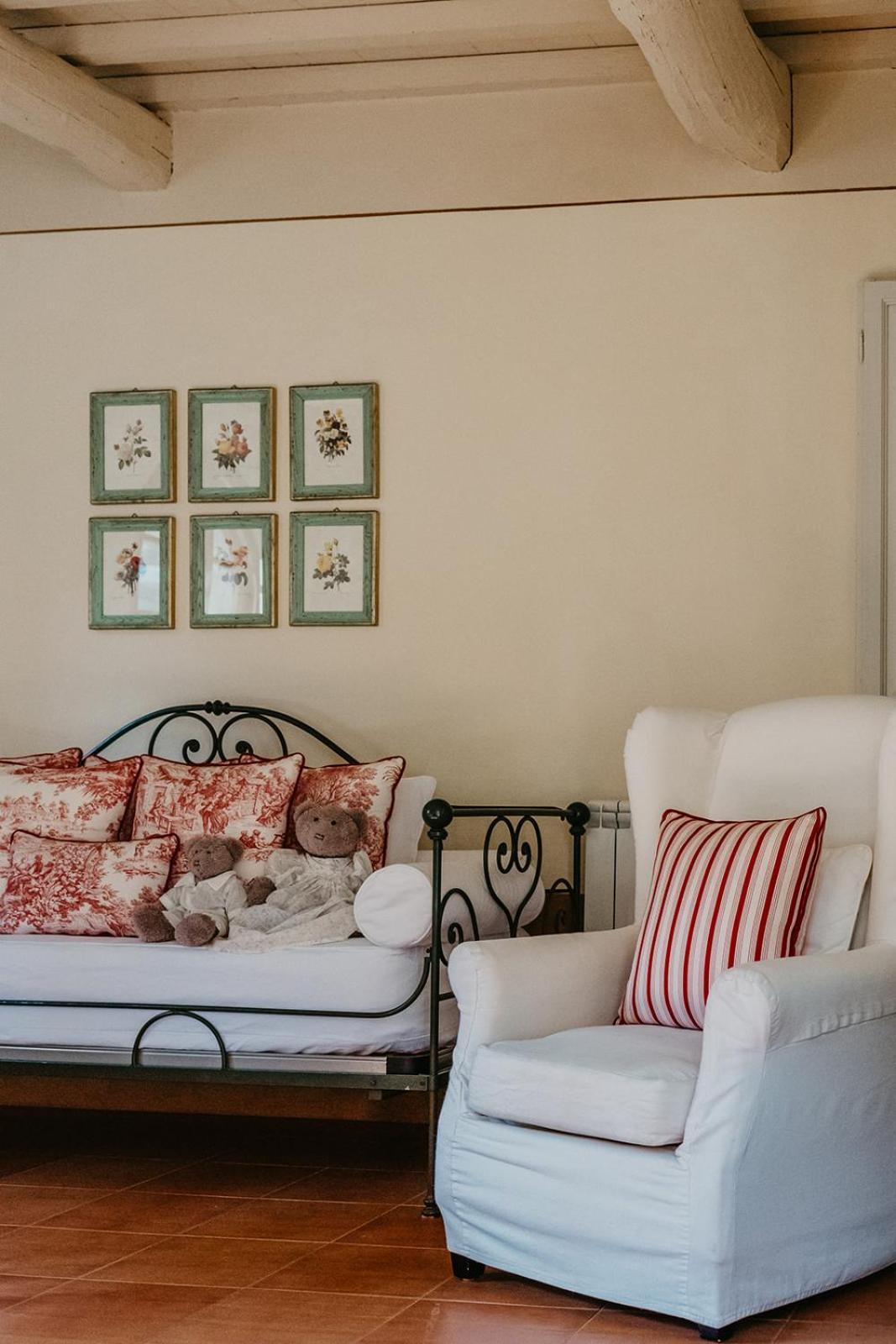 Poggio Cornetto Apartment บิบโบนา ภายนอก รูปภาพ